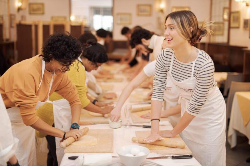 rome-fettuccine-pasta-cooking-class-in-romes-city-center
