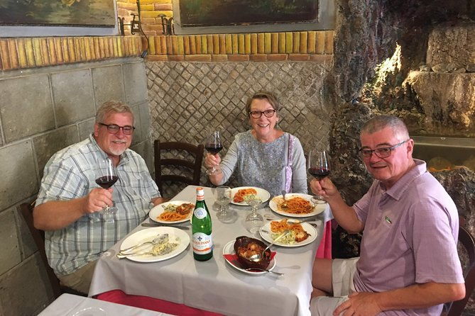 rome-food-tour-with-farmers-market-visit-and-wine-tasting-with-rich-lunch