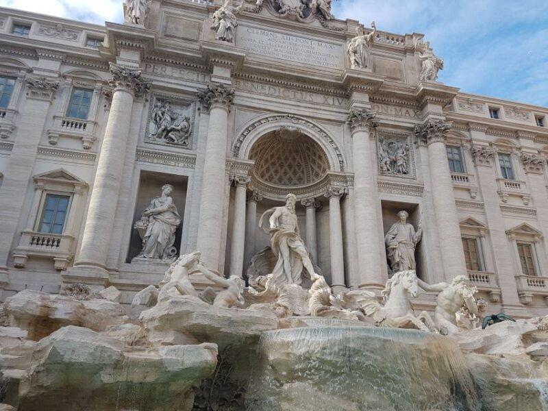 rome-fountains-and-squares-private-tour-with-tasting