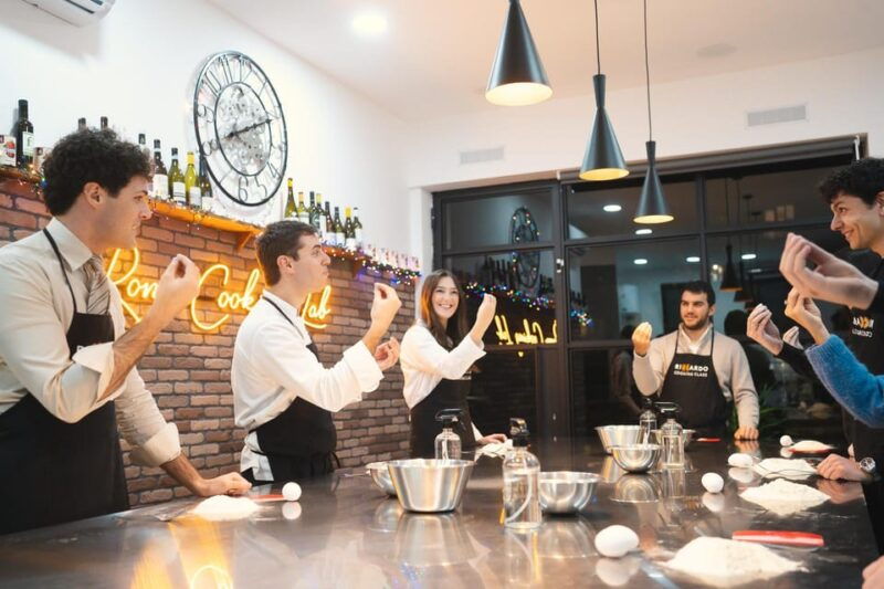 rome-fresh-pasta-making-class-with-italian-chef-and-wine