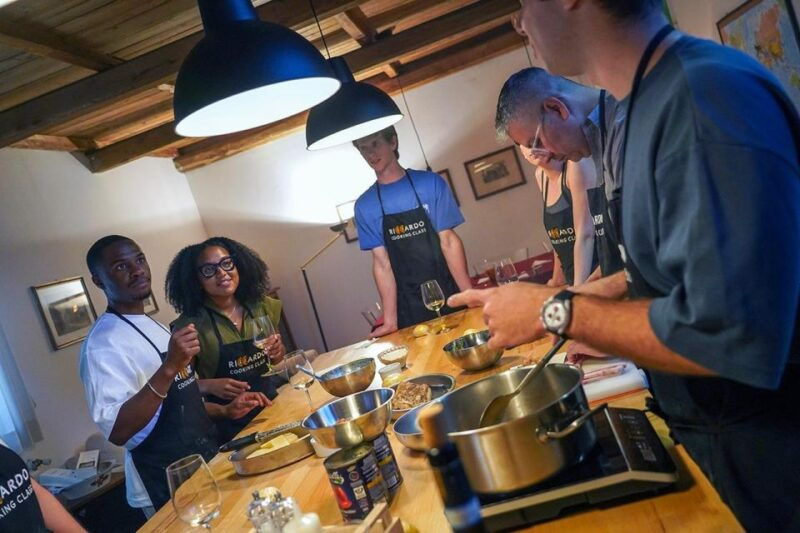 rome-fresh-pasta-making-class-with-italian-chef-and-wine