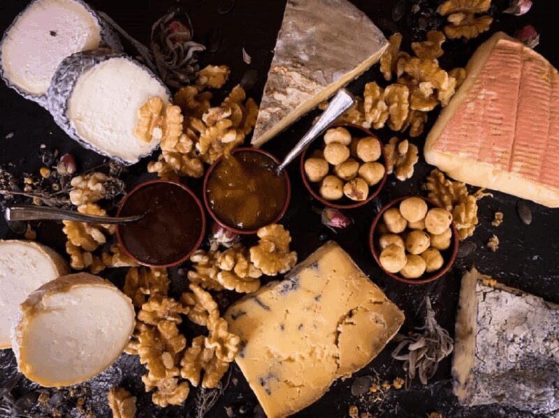 Rome Gourmet Food Tour: An Exclusive Full Meal - Key Points