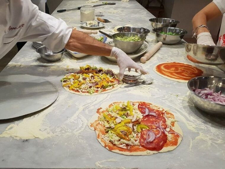 rome-gourmet-pizza-cooking-class-shared
