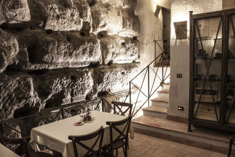 rome-gourmet-wine-and-dine-in-a-luxury-restaurant