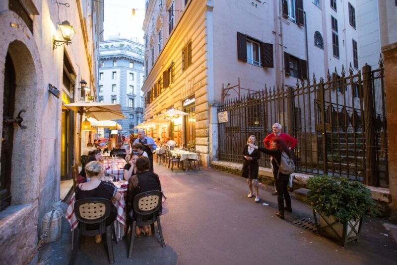 rome-guided-city-center-evening-sightseeing-walking-tour