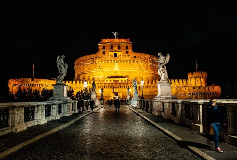 rome-guided-haunted-rome-ghost-tour-with-dowsing-rods