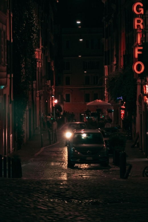 rome-guided-haunted-rome-ghost-tour-with-dowsing-rods