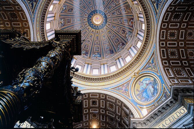 rome-guided-tour-of-st-peters-basilica-with-dome-access