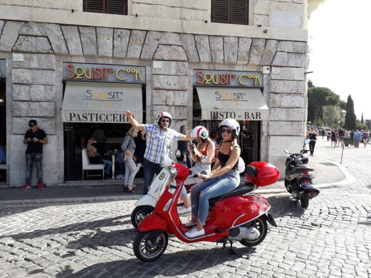 rome-guided-vespa-city-tour