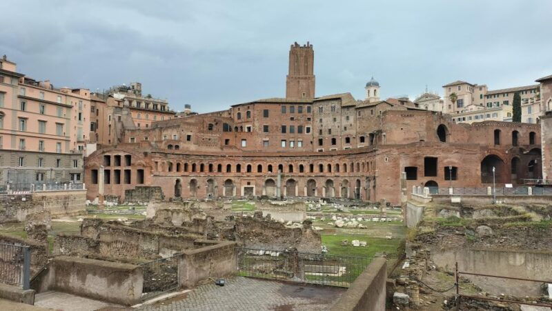rome-guided-walking-tour-with-headsets