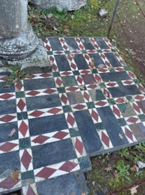 rome-hadrians-villa-guided-tour