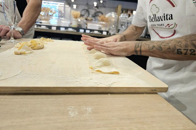 rome-hands-on-fettuccine-ravioli-tiramisu-cooking-class