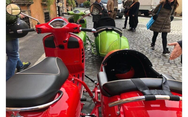 rome-highlights-hidden-gems-vespa-sidecar-guided-tour