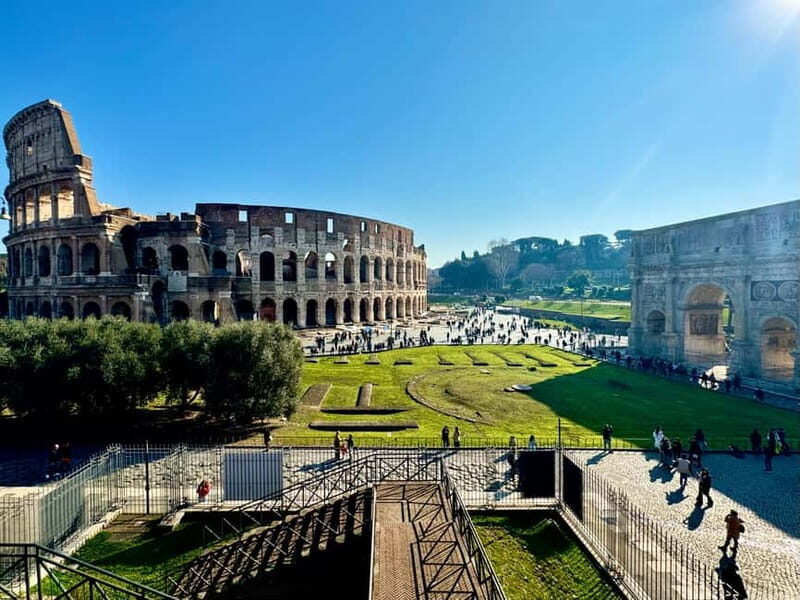 Rome: Hop-on Hop-off Bus and Colosseum, Ancient Rome Tour - The Experience in Detail