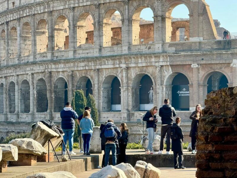 rome-hop-on-hop-off-bus-tour-and-colosseum-experience