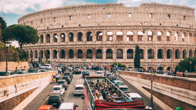 rome-hop-on-hop-off-bus-tour-and-colosseum-experience