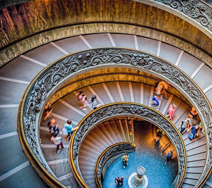 rome-hop-on-hop-off-bus-vatican-museums-guided-tour