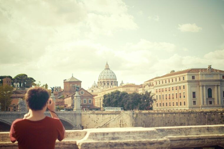 rome-hop-on-hop-off-bus-vatican-museums-guided-tour