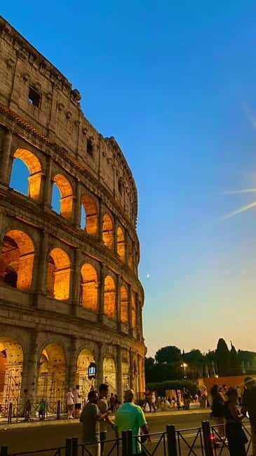 Rome Illuminated. Night Tour in Van - Exploring the Rome Illuminated Night Tour in Detail