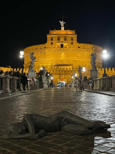 Rome Illuminated. Night Tour in Van - FAQs