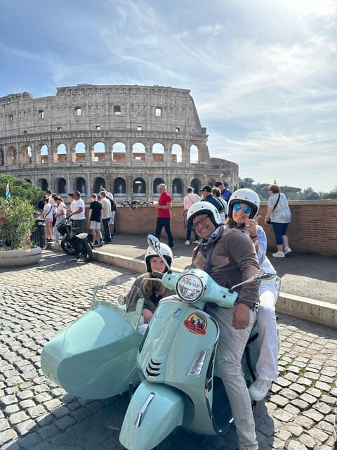 Rome in Vespa 90 min Vespa Sidecar PrivateTour with Gelato - The Gelato Break: A Sweet Touch