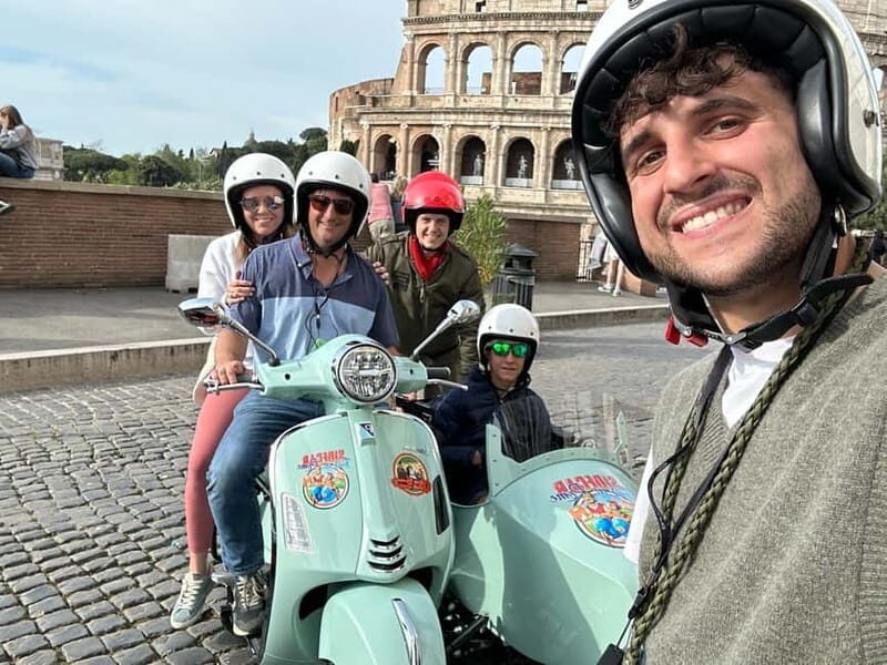 Rome in Vespa: Private Sidecar Sightseeing Tour with Gelato - Discovering Rome from a Vespa Sidecar