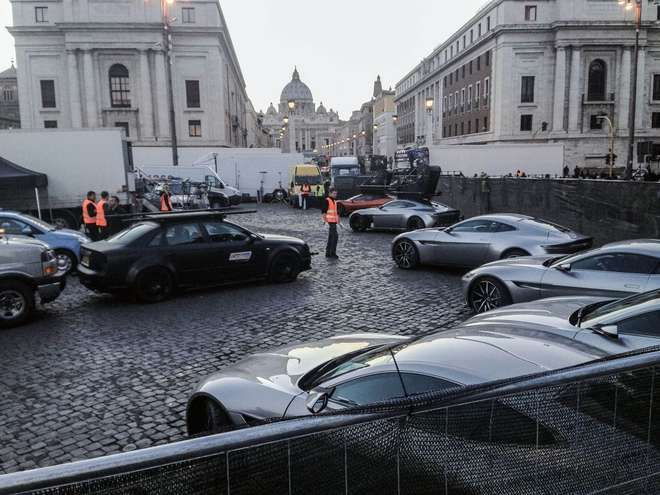 rome-james-bond-spectre-tour-by-minivan