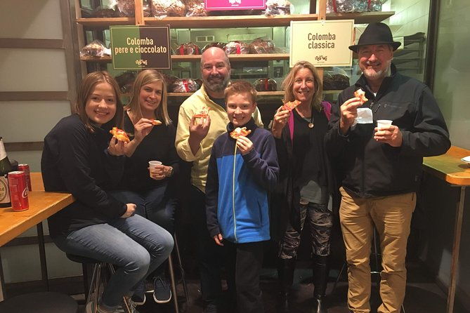 rome-jewish-ghetto-food-wine-tour-guided-visit-of-top-sites-lit-up-at-night