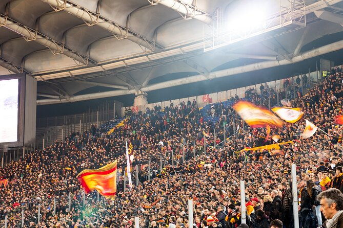 rome-join-an-as-roma-or-lazio-football-game-with-local