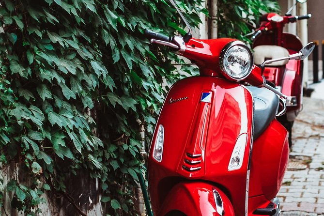 rome-luxury-tours-ride-a-vespa-in-the-city-self-driving-or-with-a-driver