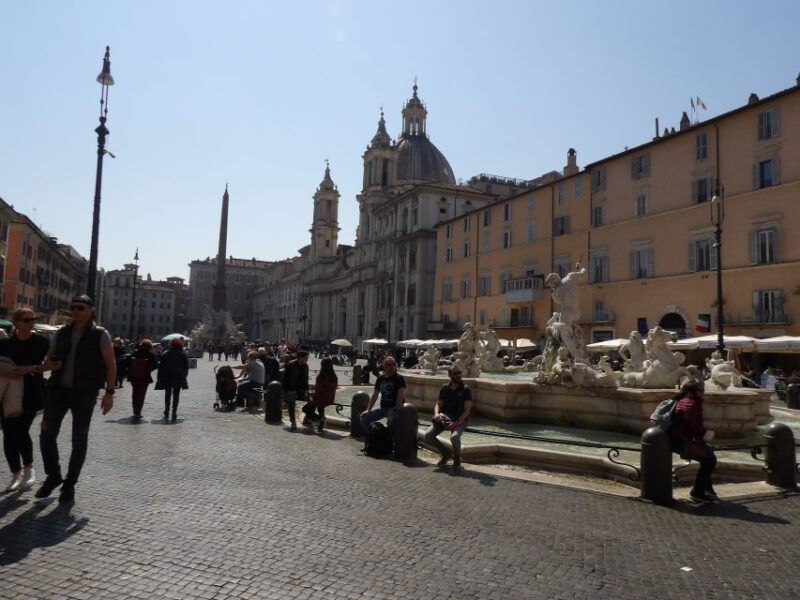 rome-main-squares-and-fountains-guided-walking-tour