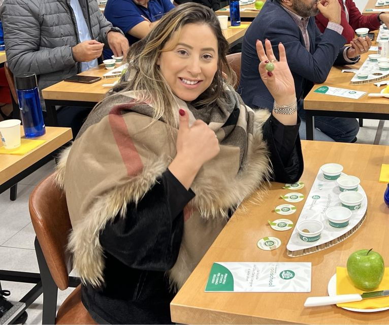 rome-masterclass-extra-virgin-olive-oil-table-olives