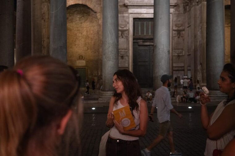 rome-moonlight-walking-tour-free-for-kids
