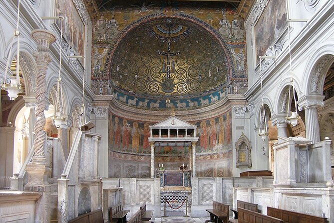 rome-mysteries-and-legends-small-group-walking-tour