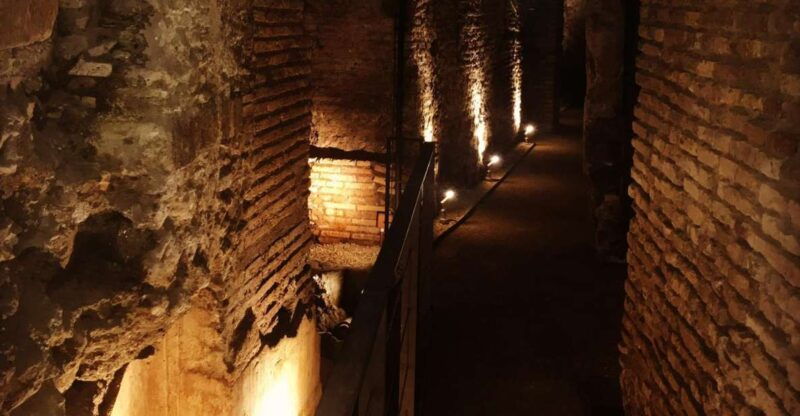 rome-navona-square-and-ecole-francaise-underground-ticket