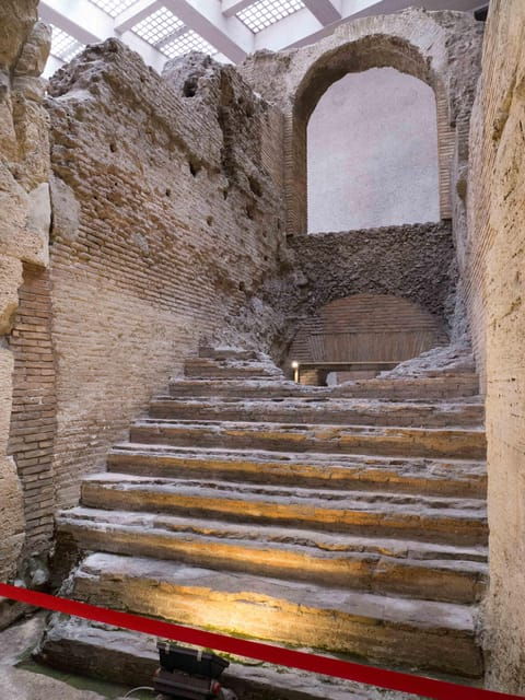 rome-navona-underground-domitian-stadium-guided-tour