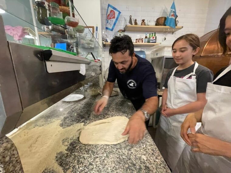 rome-neapolitan-pizza-cooking-class-in-front-of-the-vatican