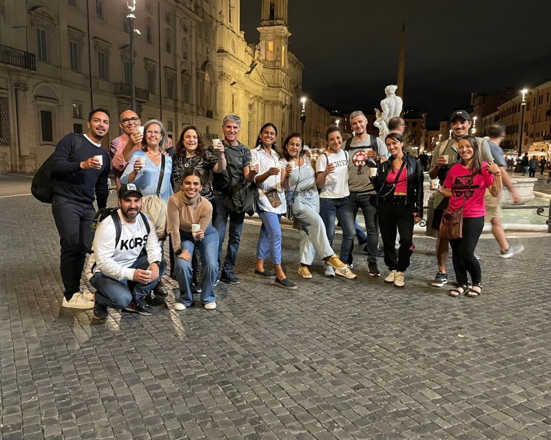 rome-nighttime-tour-outside-the-colosseum-with-local-guide