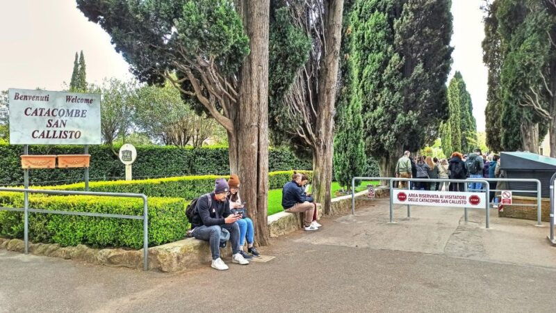 rome-official-catacombs-guided-tour-with-golf-cart-shuttle