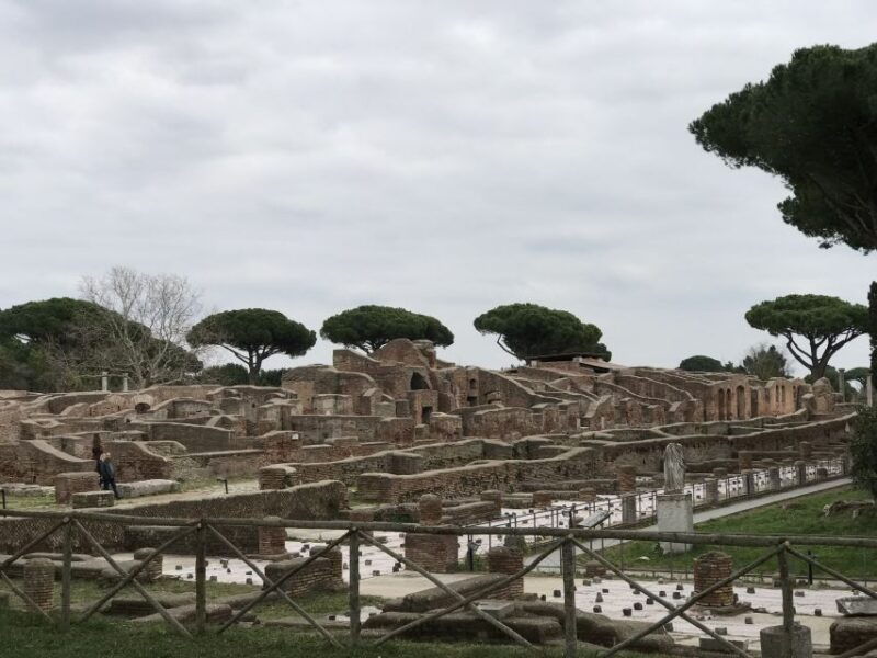 rome-ostia-antica-private-van-tour-with-an-archaeologist