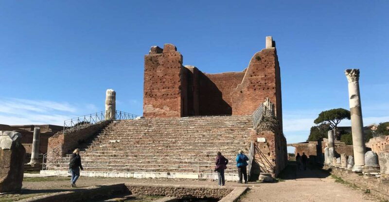 rome-ostia-antica-private-van-tour-with-an-archaeologist