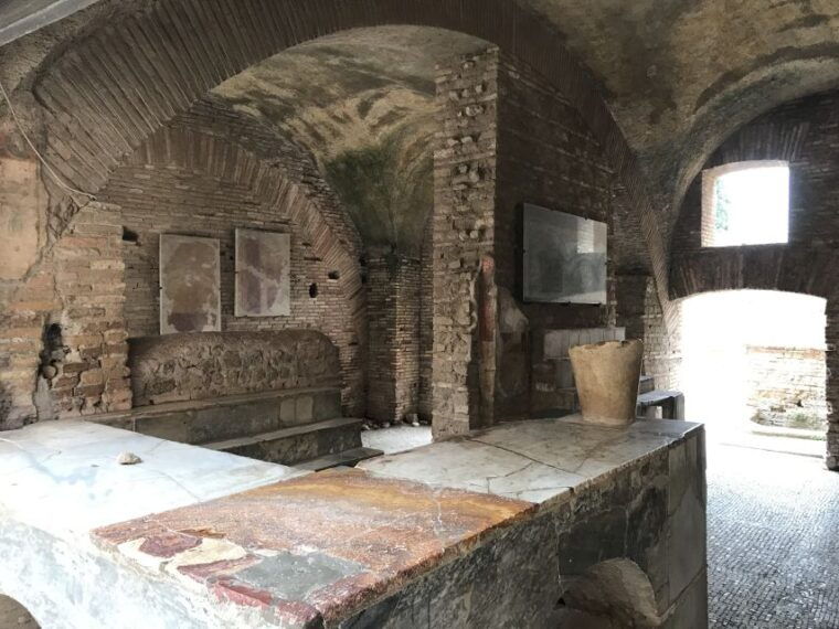 rome-ostia-antica-private-van-tour-with-an-archaeologist