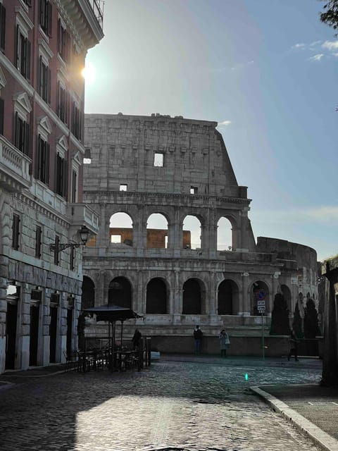 rome-out-of-crowds-colosseum-gladiators-arena-guided-tour