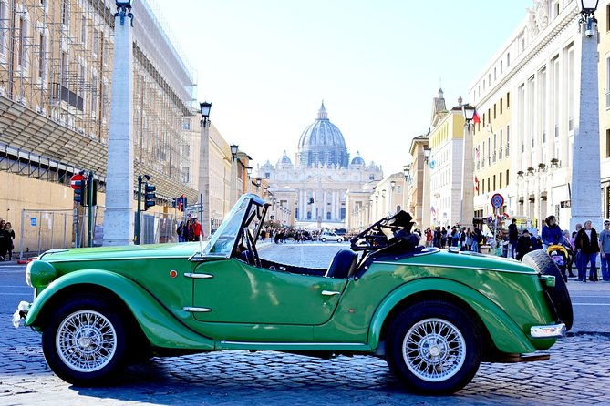 rome-panoramic-tour-by-vintage-classic-cabriolet-car-or-vintage-minibus