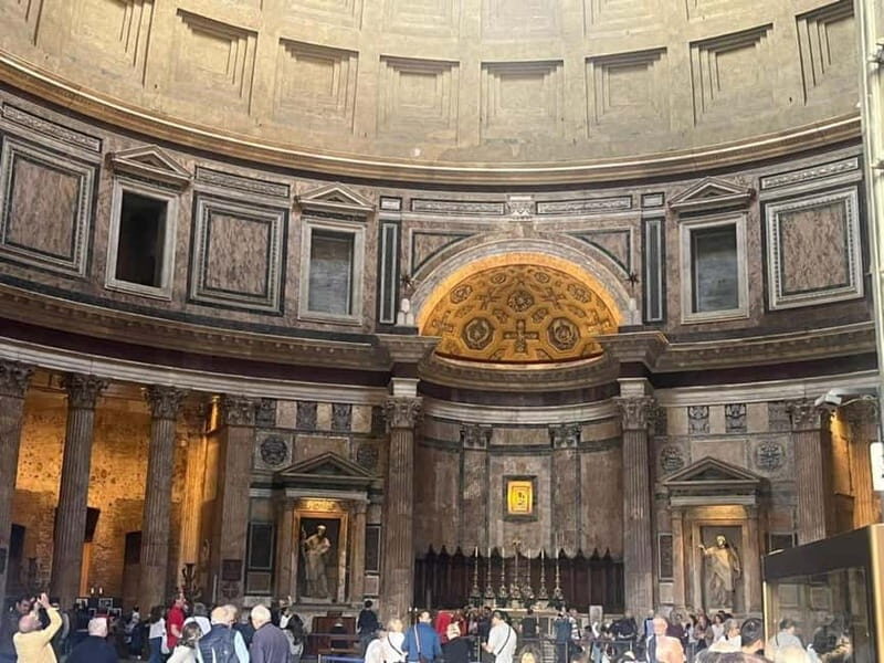 Rome: Pantheon Entrance with Interactive App - Exploring the Pantheon with an Interactive App: A Practical and Engaging Tour