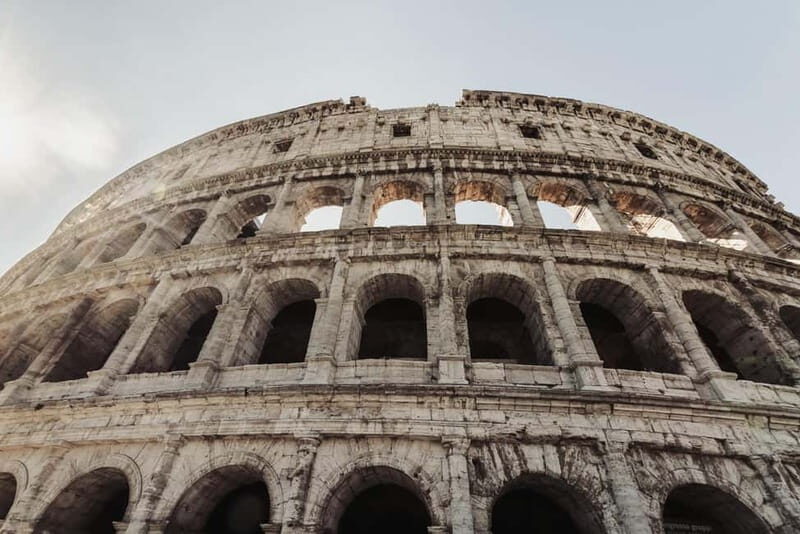 Rome: Pantheon, Trevi Fountain & Colosseum Guided Tour - Key Points