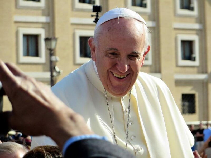 rome-papal-audience-guided-tour-and-see-pope-francis