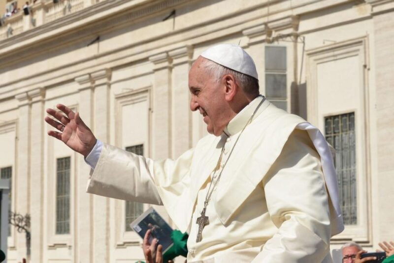 rome-papal-audience-guided-tour-and-see-pope-francis
