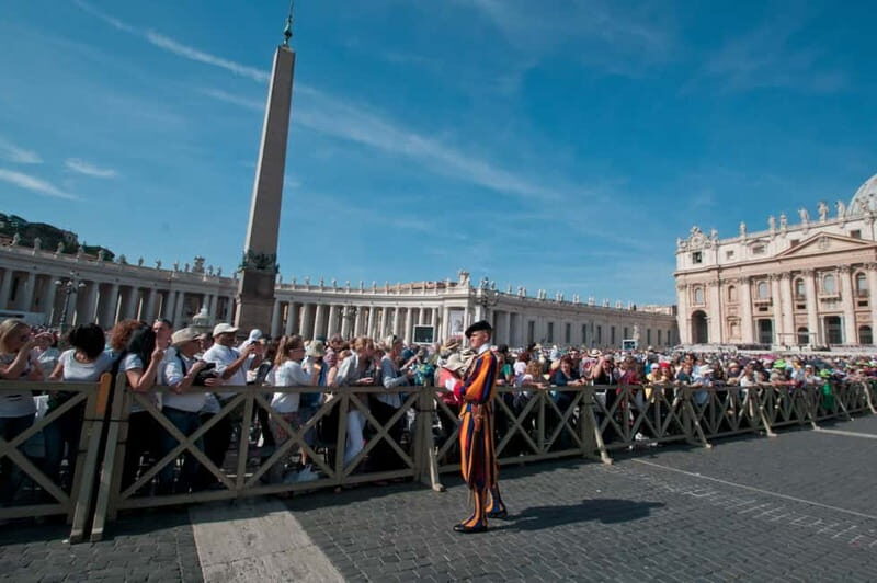 Rome: Papal Audience with Pope Leo XIV & Expert Guide - Final Thoughts: Who Is This Tour For?