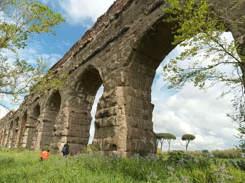 Rome: Parco degli Acquedotti Guided Walking Tour - An Authentic Experience in a Scenic Setting